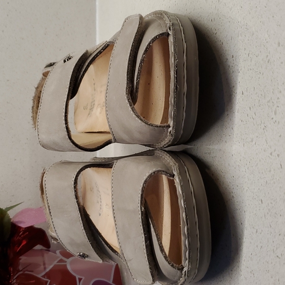 Wms FINN COMFORT sandals (sz 5.5) - Picture 6 of 11